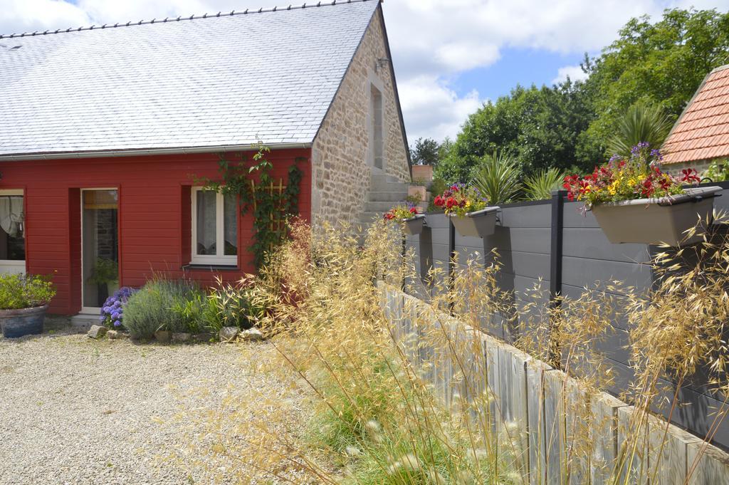 La Ferme De Kerraoul Bed & Breakfast Combrit Exterior photo